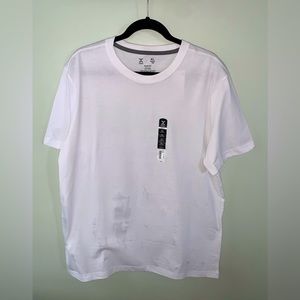 NEW Men's White TShirt - Size XL